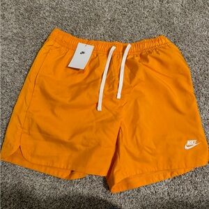 Mens nike flow shorts